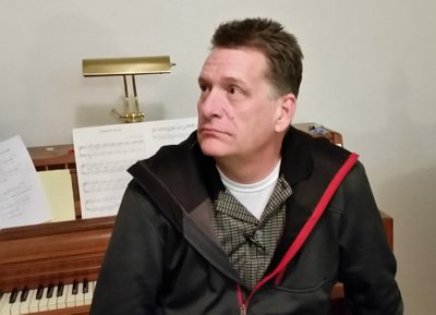 Russ Thompson Bass and Keys and vocals