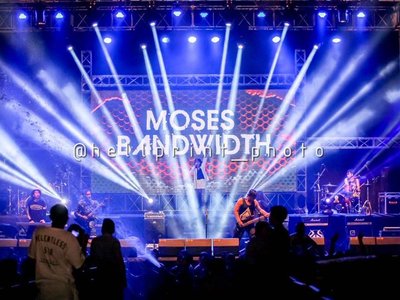 MOSES BANDWIDTH photo