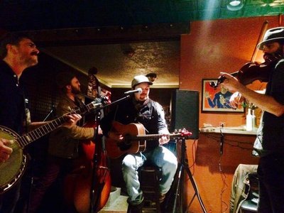 Scratchdog Stringband photo