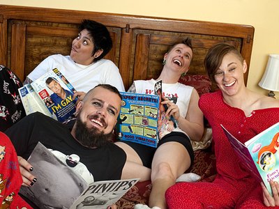 Box Squad in Bed
