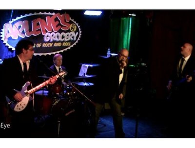 First gig packed house at Arlene's Grocery 2016