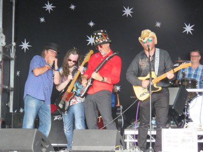 Jamie Williams and the Roots Collective photo