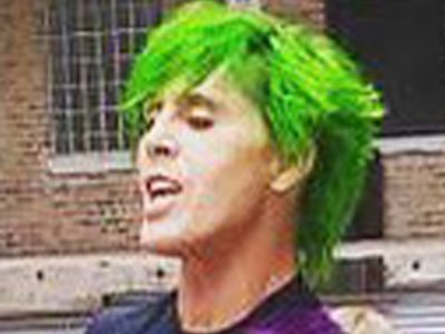 Jupiter In Velvet in Chicago shooting video for his song I'm So Ready
