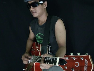 Firefox rockabilly photo