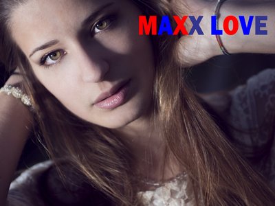 Cassandra B. @ MAXX LOVE vox on California Dreamin'
