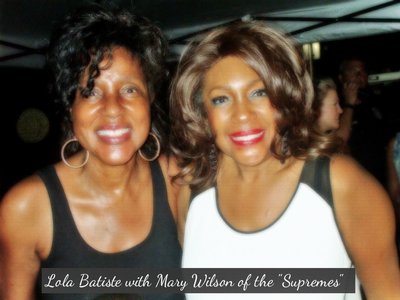 Yes, that's the legendary Mary Wilson!