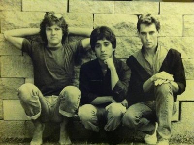 John Pearlman/drums/vocal, Peter Tessensohn/bass/guitar/vocal, Kurt Mayberry/vocals/guitars