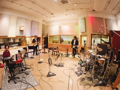 Splippleman at Sunset Sound. Photo by Michele Shiers