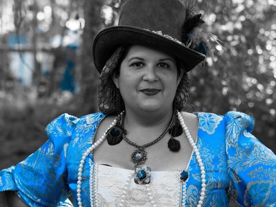 Lady Marion with her new, blues...PC @Teacko