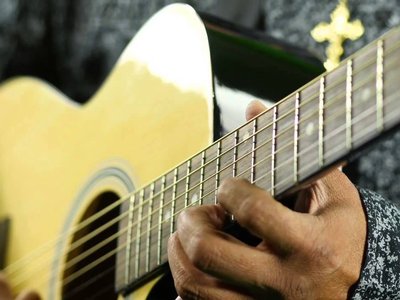 Michael A. Ruelas - Guitarist Musician Composer SHREDGUY records photo