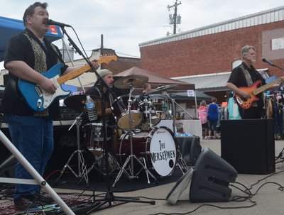 Rocking during the Pioneer Days Festival in Whitney