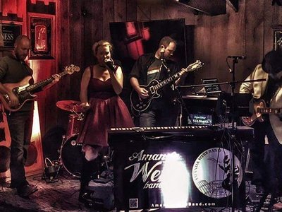 Amanda Webb Band photo