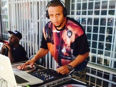 Dj Red-Screwed Up Deejay photo