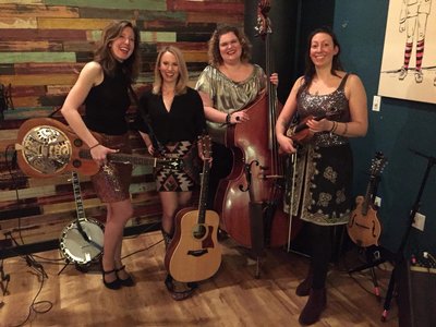 Fox Crossing Stringband photo