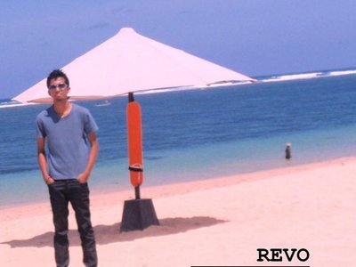 Revo Marty photo