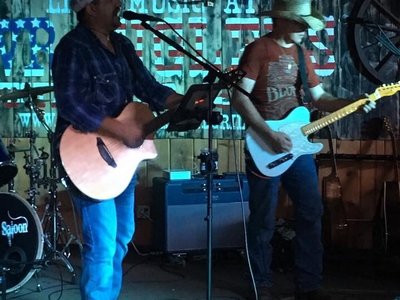 Sunday Saloon photo