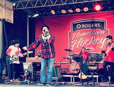 Rockin Rogers Hometown Hockey