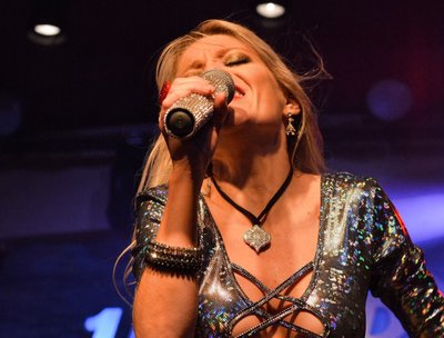 Angela Reign photo