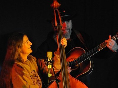 Blu & Kelly Hopkins photo