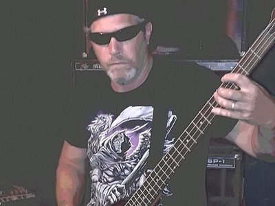 Kevin Freeman (bass)