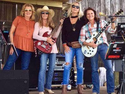 No Deposit Band - Super Fans at Pig Roast 2018! Y'all Rock,, We Love Y'all!!