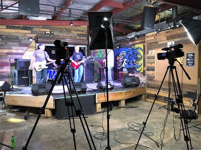 WNKY TV 40 Interview for "The Scene" With Julie Milam at The A-Frame Bowling Green Ky. 2018 17