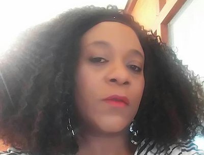 francoise mbong photo