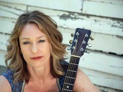 Jenna Longmire photo