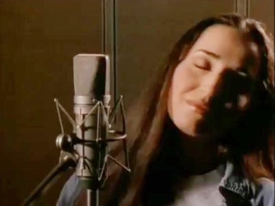 Lydia Canaan, The First Female Rock Star Of The Middle East