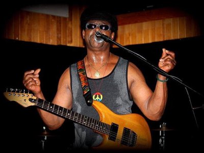 Lonnie "The L. Train" photo