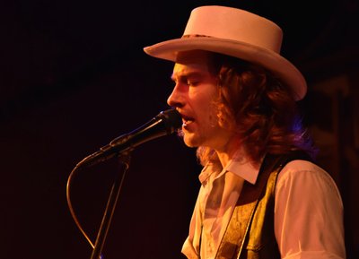 Photo by Neil Segal