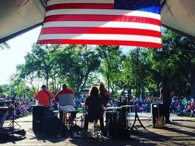 The GWB kicks off the Michelob Ultra Concerts on the Lake.