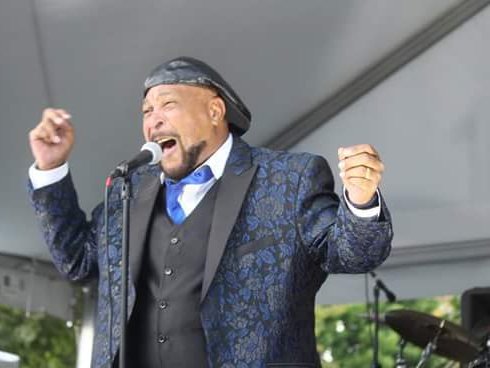 MARK ADAM WOOD JR−HAPPY HOLIDAY TO YOU Stream LAKESIDE ™️ Mark Adam Wood Group | Listen to HAPPY