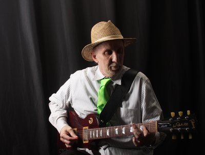 Paul Arow with Gibson Les Paul