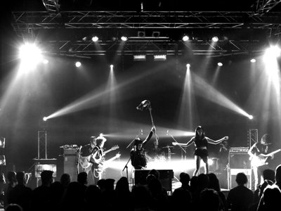 The Mobumbu Hop!! Pic by Garfield Trummer