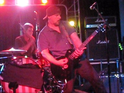 Mike and Lon rockin'