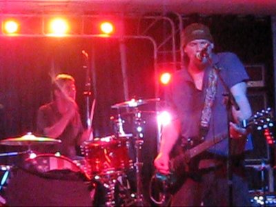 Mike and Lon live