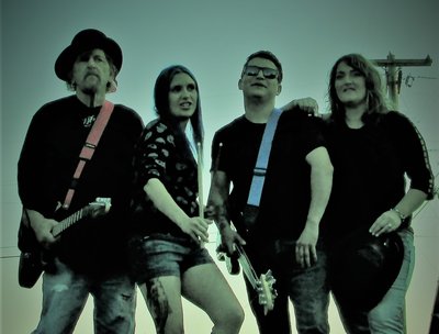 ISH PHOENIX photo