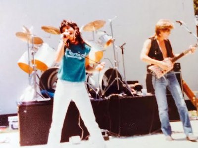 Me with Dian Katz, 4 on 1, 1982 or 83, Golden West College, HB, Ca. Note the Kramer Duke Bass!