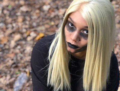 Jade Mahogany photo