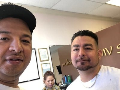 With Omar from kwin talking about connects and how to put my song on kwin
