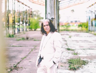 Dean Burnett & Weathered Wall photo