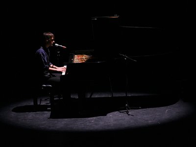 J. Edward Cullen on piano during Cullen Live 2008.