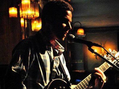 jonny playing in Madrid 