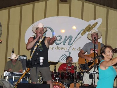 Sean Garrison and the 3rd watch band photo