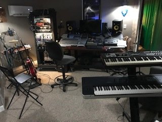 Dusty Vinyl Studio