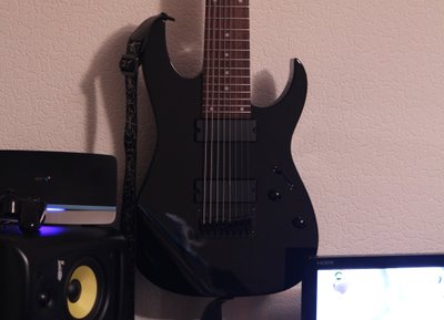 Ibanez 8 string McBeastly 