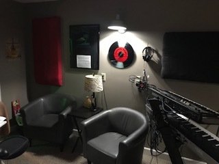 Dusty Vinyl Studio photo