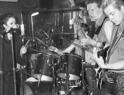 MCR ; 83
