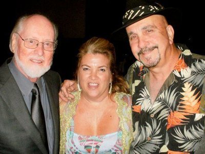 THE ICONIC COMPOSER/CONDUCTOR JOHN WILLIAMS WITH SONGWRITER/ORCHESTRATOR RICH PULIN AND WIFE KRISTIN